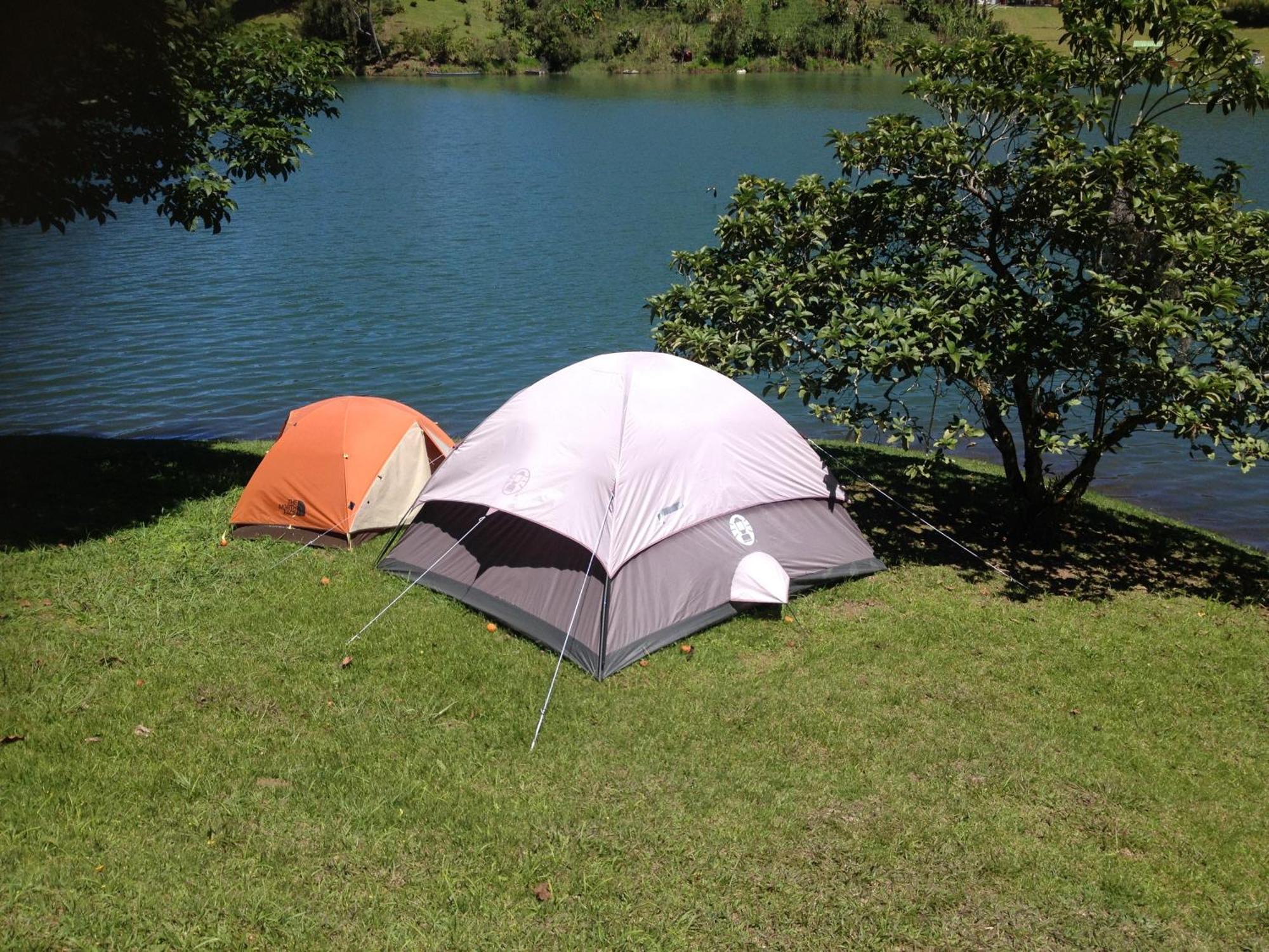 Guatapé Casa Finca Tipica The Lake Hotel מראה חיצוני תמונה