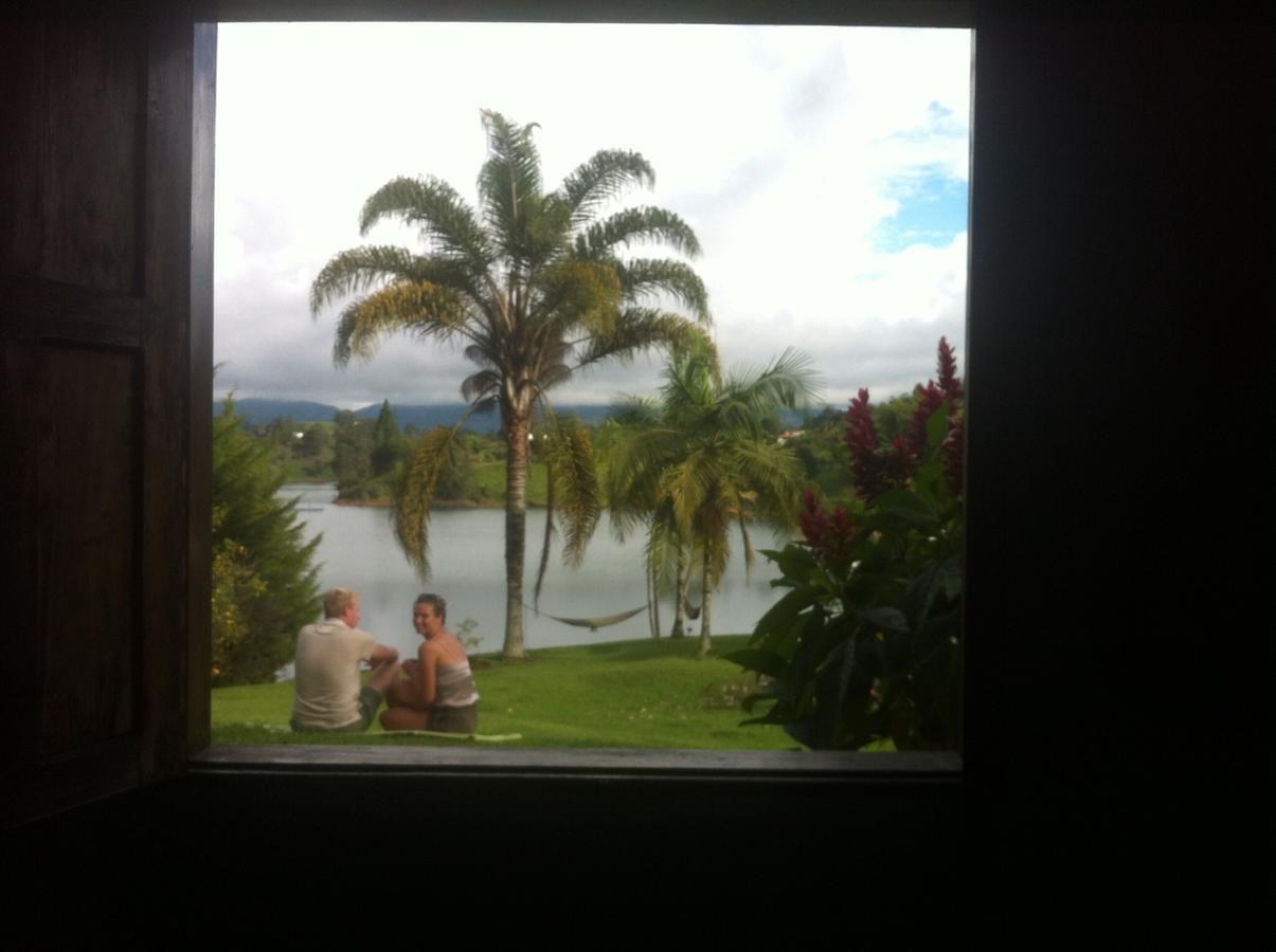 Guatapé Casa Finca Tipica The Lake Hotel מראה חיצוני תמונה