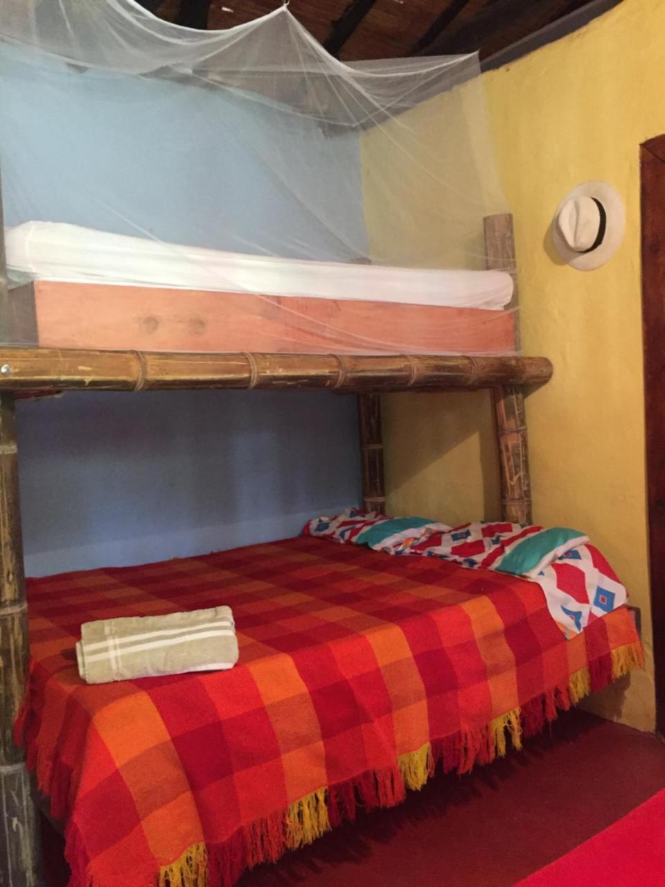 Guatapé Casa Finca Tipica The Lake Hotel מראה חיצוני תמונה